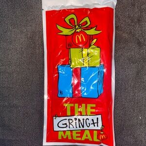 McDonald's Grinch Meal Mystery Socks UNOPENED pack. 1 Pair